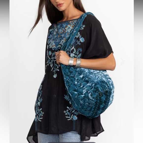 NWT Talithia Velvet Slouchy Tote Blue Embroidered Women's Bag - Picture 6 of 9